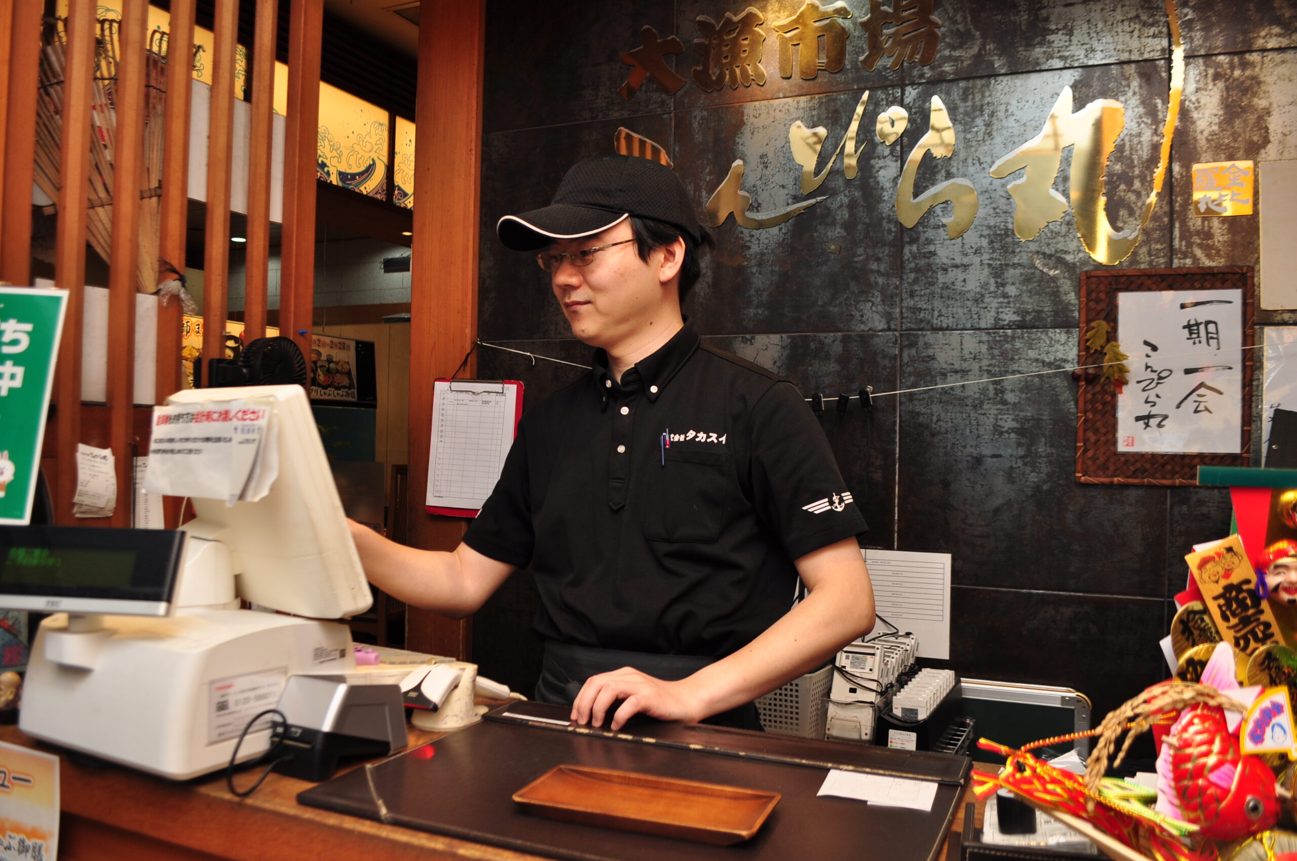 店の雰囲気で気をつけていることがありますか？ホールのお仕事は未経験でも大丈夫でしょうか？